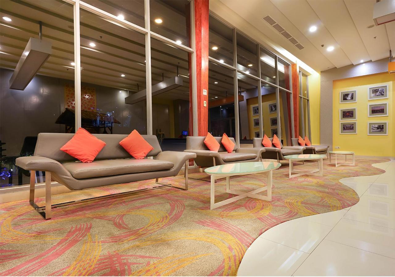 Harris Hotel Sentul City Bogor Zewnętrze zdjęcie