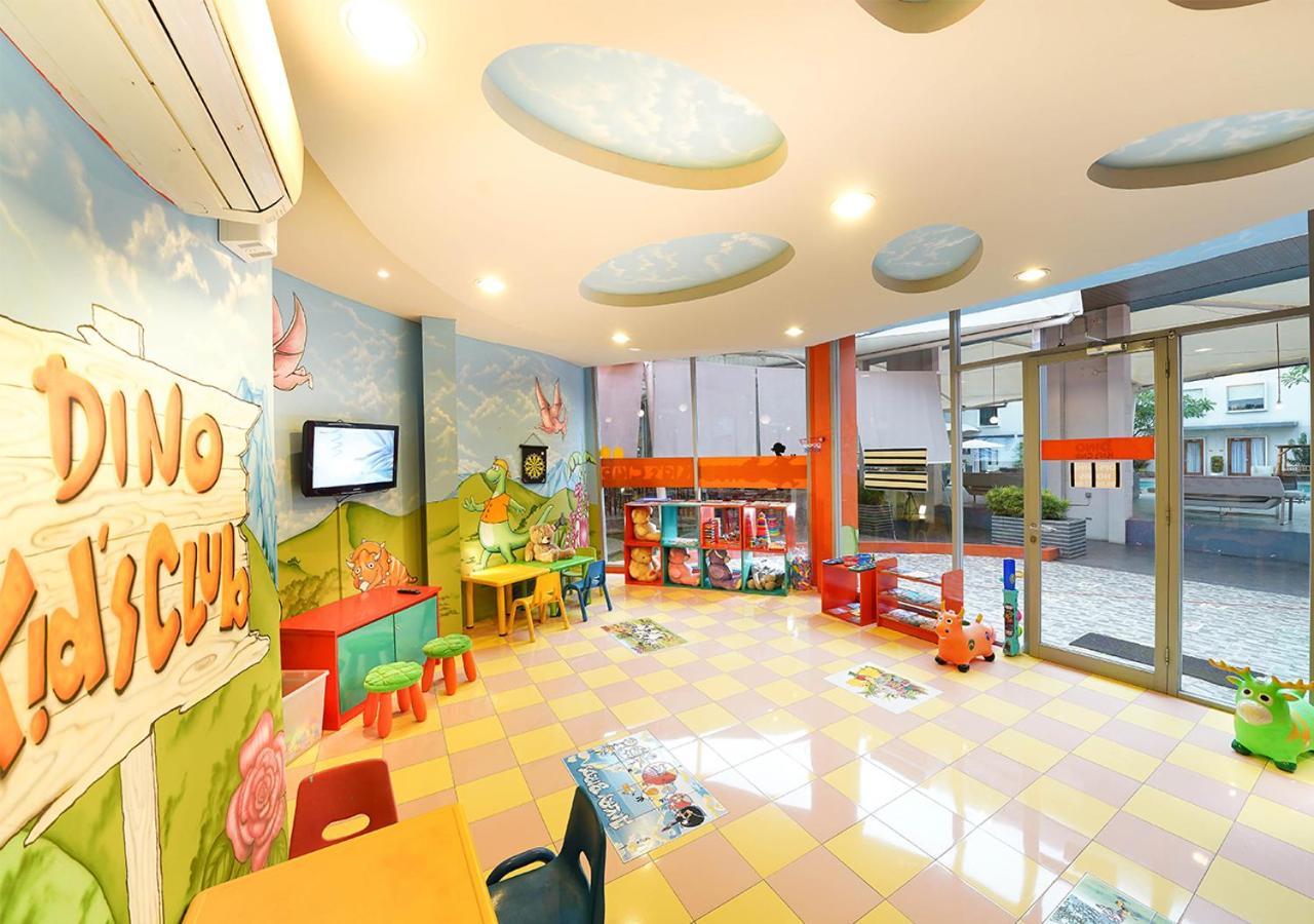 Harris Hotel Sentul City Bogor Zewnętrze zdjęcie
