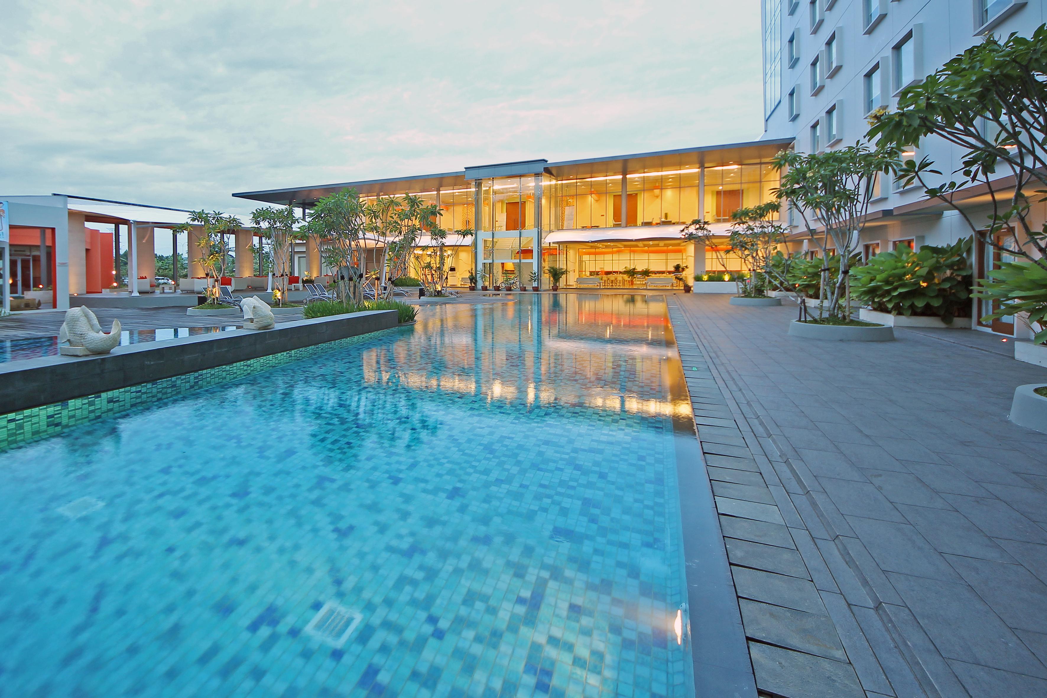 Harris Hotel Sentul City Bogor Zewnętrze zdjęcie