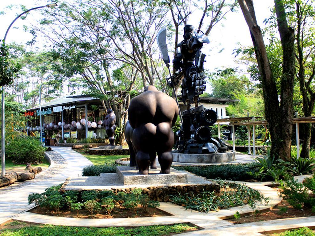 Harris Hotel Sentul City Bogor Zewnętrze zdjęcie