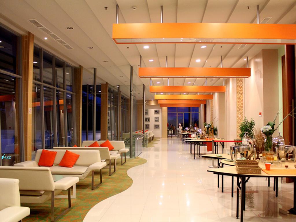 Harris Hotel Sentul City Bogor Zewnętrze zdjęcie