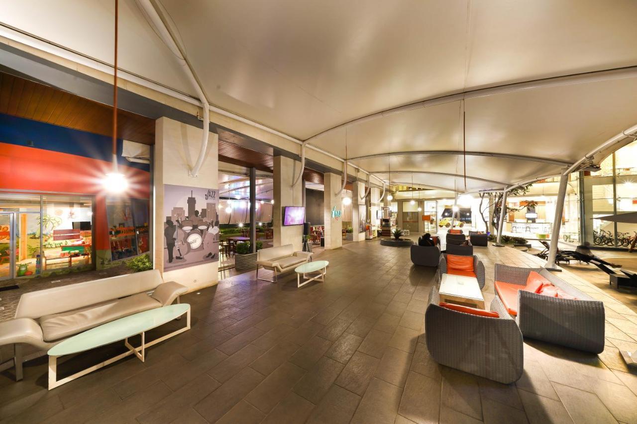 Harris Hotel Sentul City Bogor Zewnętrze zdjęcie
